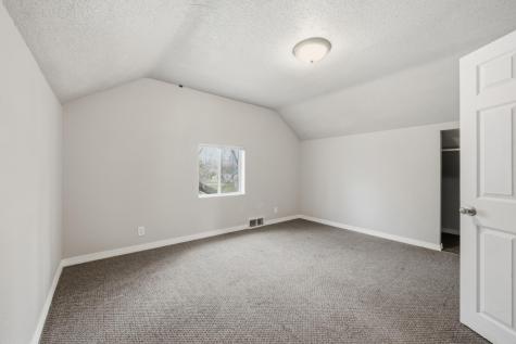 1002 4th Avenue S Moorhead MN 56560