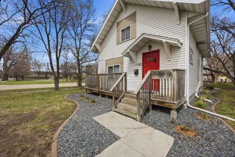 1002 4th Avenue S Moorhead MN 56560