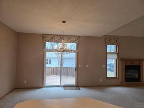 3323 W Prairiewood Drive S Fargo ND 58103
