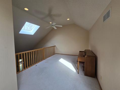 3323 W Prairiewood Drive S Fargo ND 58103