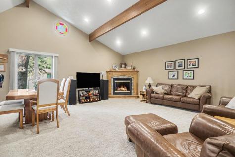 806 6th Avenue SE Pipestone MN 56164