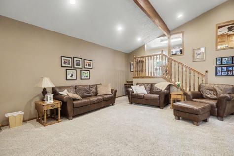 806 6th Avenue SE Pipestone MN 56164