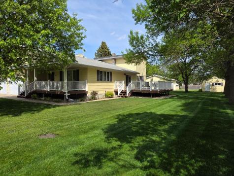 307 Brook Avenue N Porter MN 56280