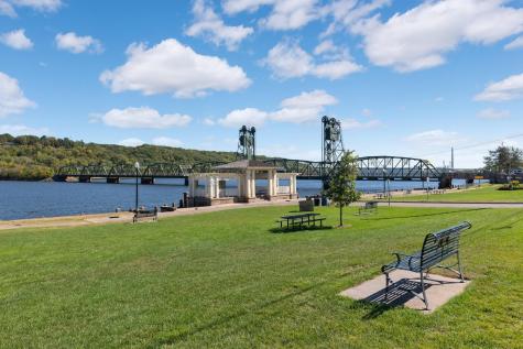 3586 Abercrombie Lane Stillwater MN 55082
