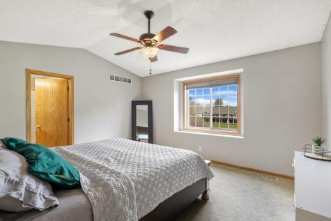 5925 86th Lane N Brooklyn Park MN 55443