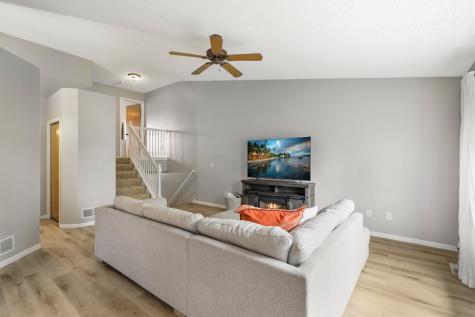 5925 86th Lane N Brooklyn Park MN 55443