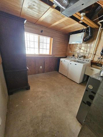 1833 Joes Lake Road SE Cambridge MN 55008