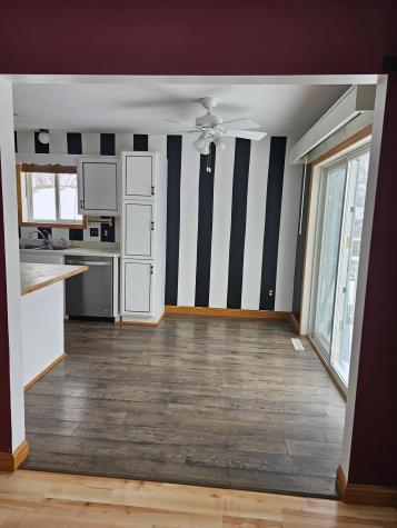 1833 Joes Lake Road SE Cambridge MN 55008