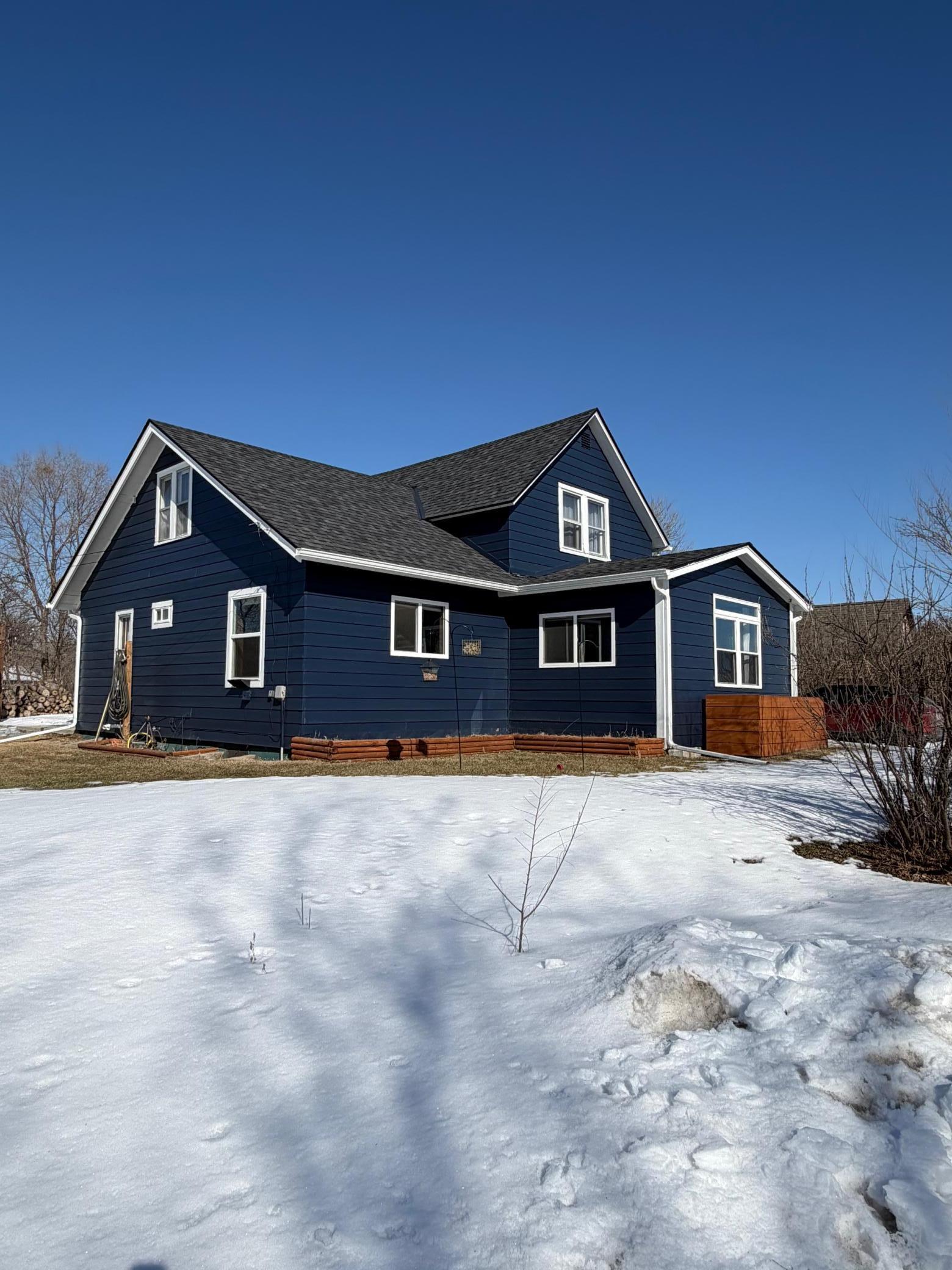 547 3rd Avenue NW Perham MN 56573