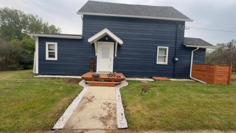 547 3rd Avenue NW Perham MN 56573