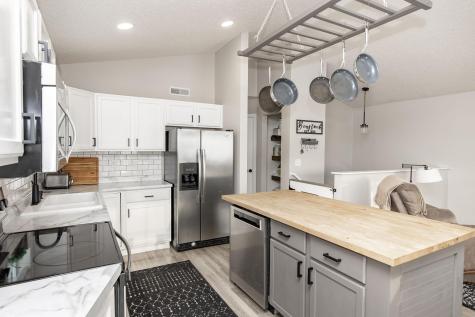 4985 55th Street S Fargo ND 58104