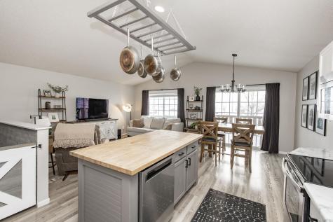 4985 55th Street S Fargo ND 58104