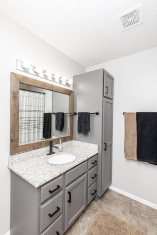 4985 55th Street S Fargo ND 58104