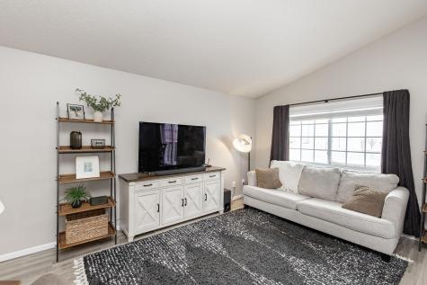 4985 55th Street S Fargo ND 58104