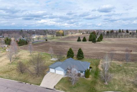 125 Kenna Drive Le Sueur MN 56058