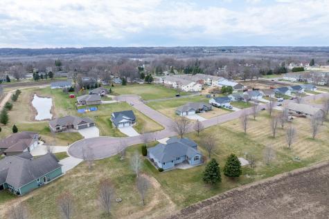 125 Kenna Drive Le Sueur MN 56058