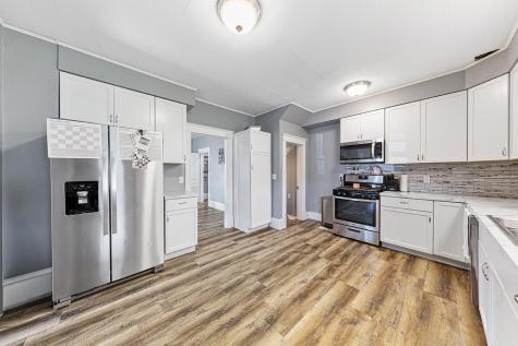 727 2nd Street NW Faribault MN 55021