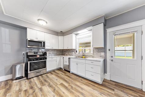 727 2nd Street NW Faribault MN 55021