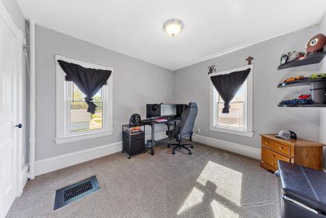 727 2nd Street NW Faribault MN 55021