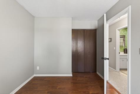 1030 Whitney Drive Apple Valley MN 55124