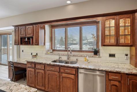 11824 Welters Way Eden Prairie MN 55347