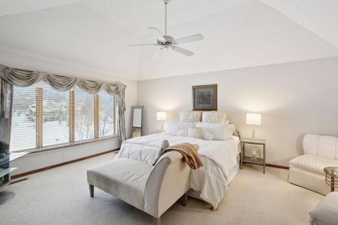 11824 Welters Way Eden Prairie MN 55347