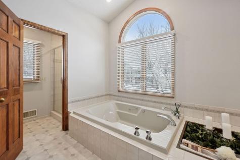 11824 Welters Way Eden Prairie MN 55347