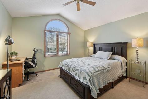 11824 Welters Way Eden Prairie MN 55347