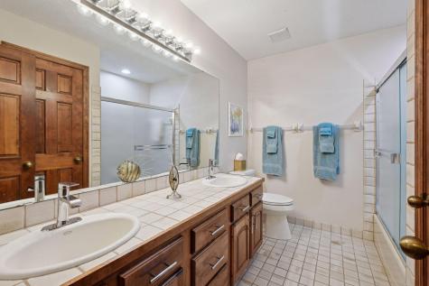 11824 Welters Way Eden Prairie MN 55347