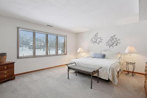 11824 Welters Way Eden Prairie MN 55347