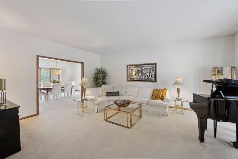 11824 Welters Way Eden Prairie MN 55347
