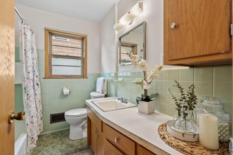 1224 Edmund Avenue Saint Paul MN 55104