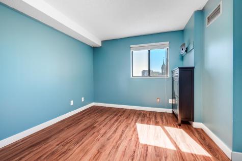 78 10th Street E Saint Paul MN 55101