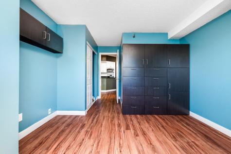 78 10th Street E Saint Paul MN 55101