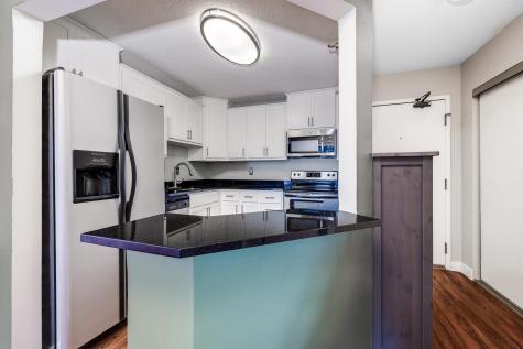 78 10th Street E Saint Paul MN 55101
