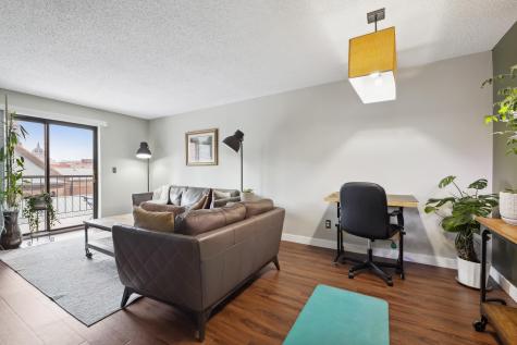78 10th Street E Saint Paul MN 55101