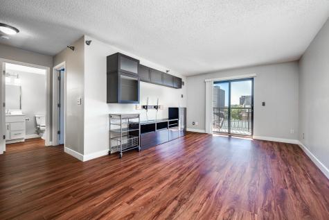 78 10th Street E Saint Paul MN 55101