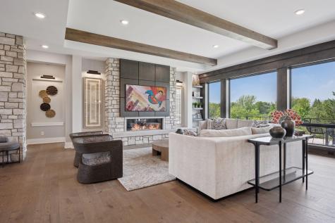 6528 Peaceful Lane Chanhassen MN 55317