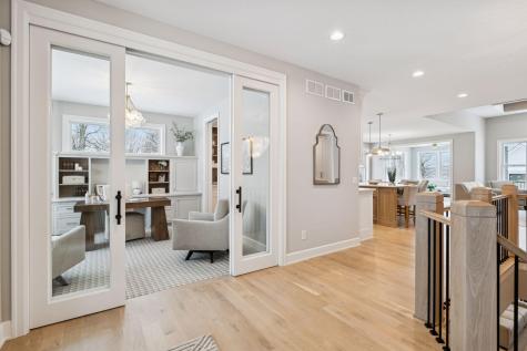 599 Harbor Court Shoreview MN 55126