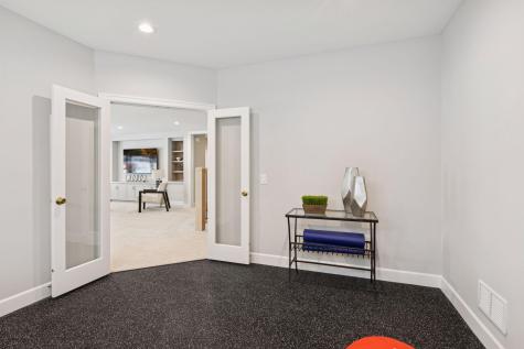 599 Harbor Court Shoreview MN 55126