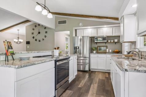 1906 Yorkshire Avenue S Hopkins MN 55305