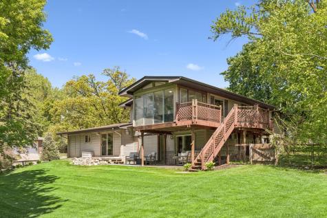 1906 Yorkshire Avenue S Hopkins MN 55305