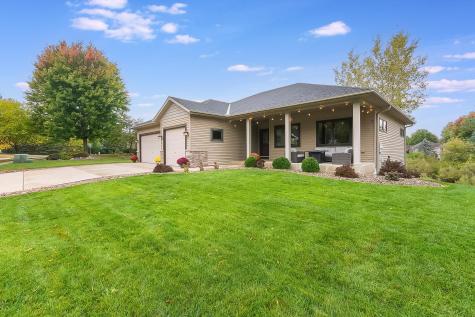 709 Carter Drive Northfield MN 55057