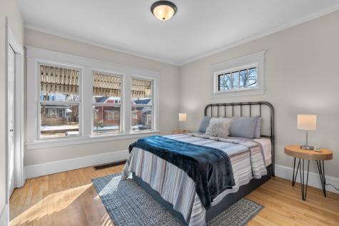 673 Jessamine Avenue E Saint Paul MN 55106