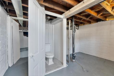 673 Jessamine Avenue E Saint Paul MN 55106