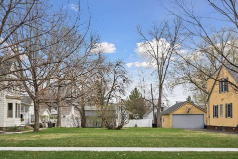 221 11th Avenue N Hopkins MN 55343