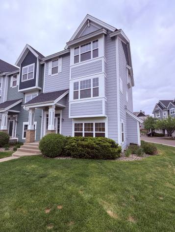 15555 Eagles Nest Way Apple Valley MN 55124