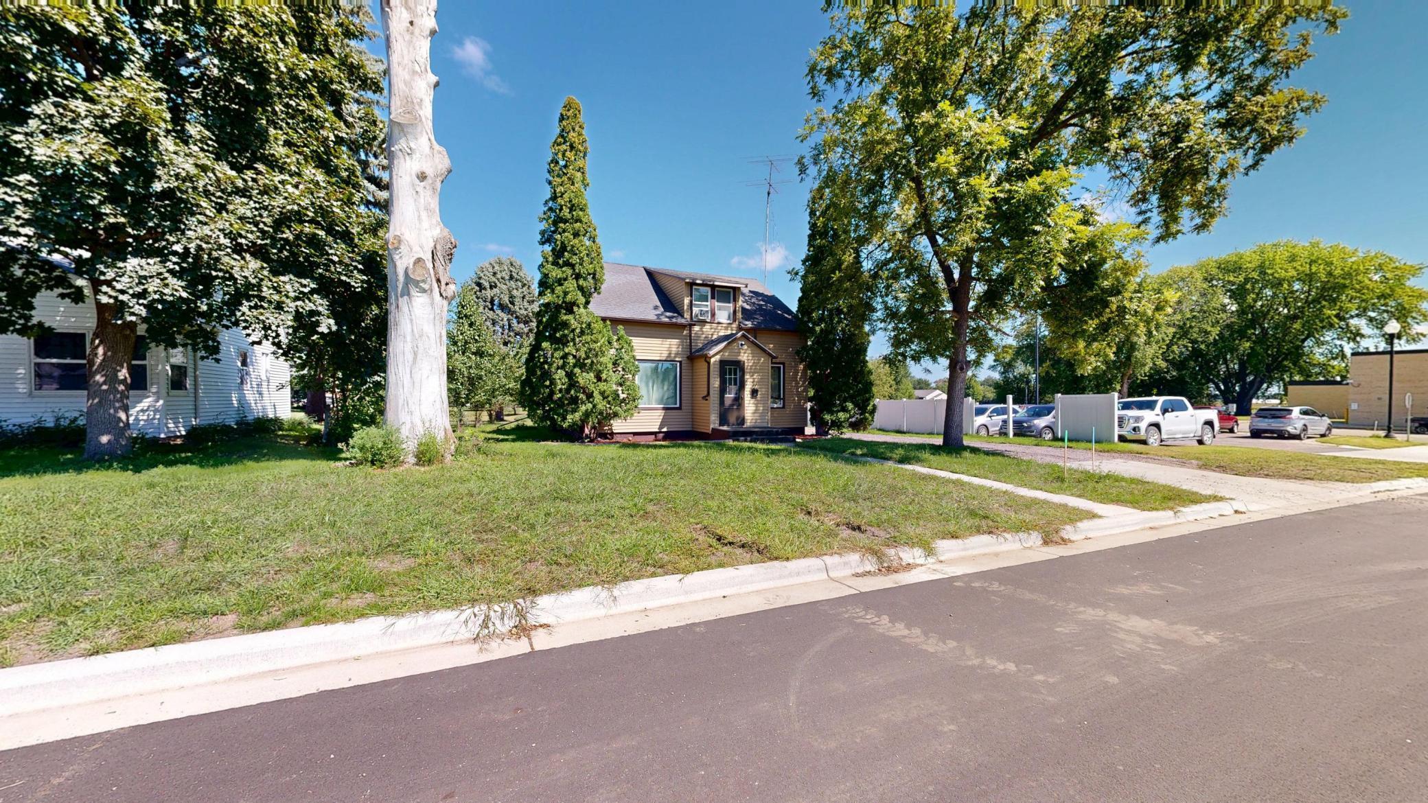 447 E Schlieman Avenue Appleton MN 56208