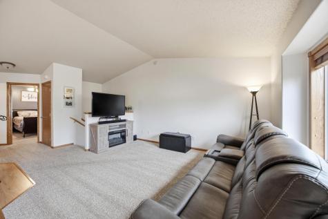 806 3rd Avenue NE Dilworth MN 56529