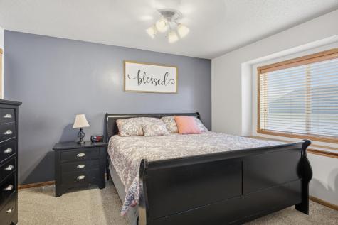 806 3rd Avenue NE Dilworth MN 56529